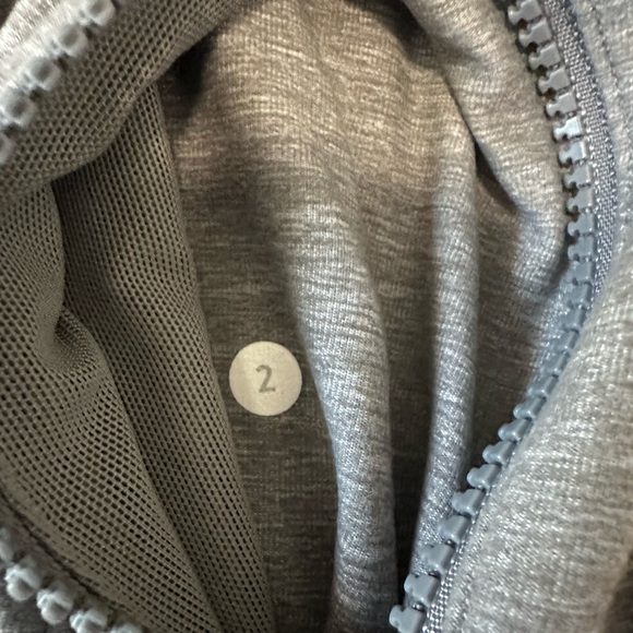 Lululemon Define Jacket - Picture 6 of 6